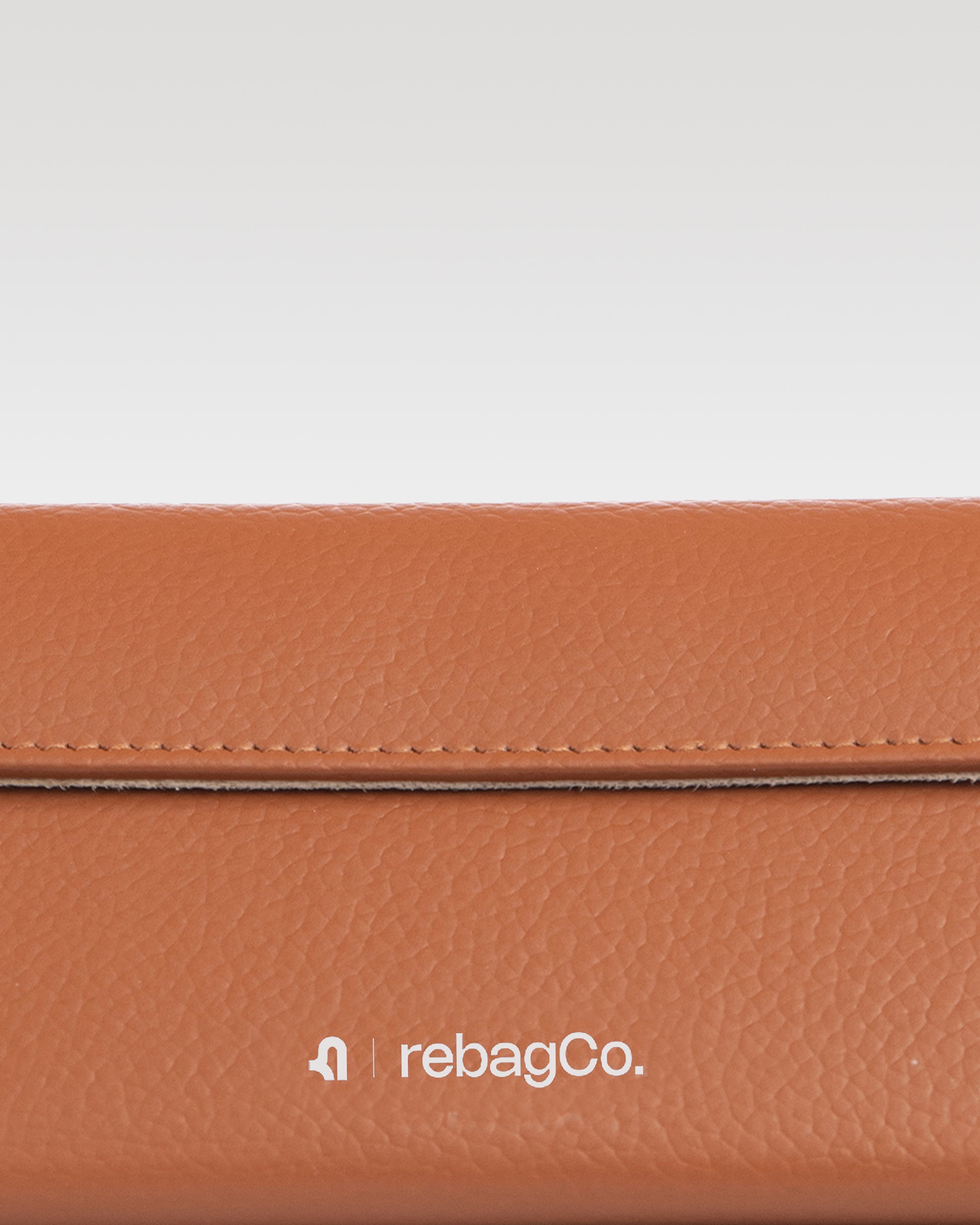 Vault Eyewear Case in brown – back view